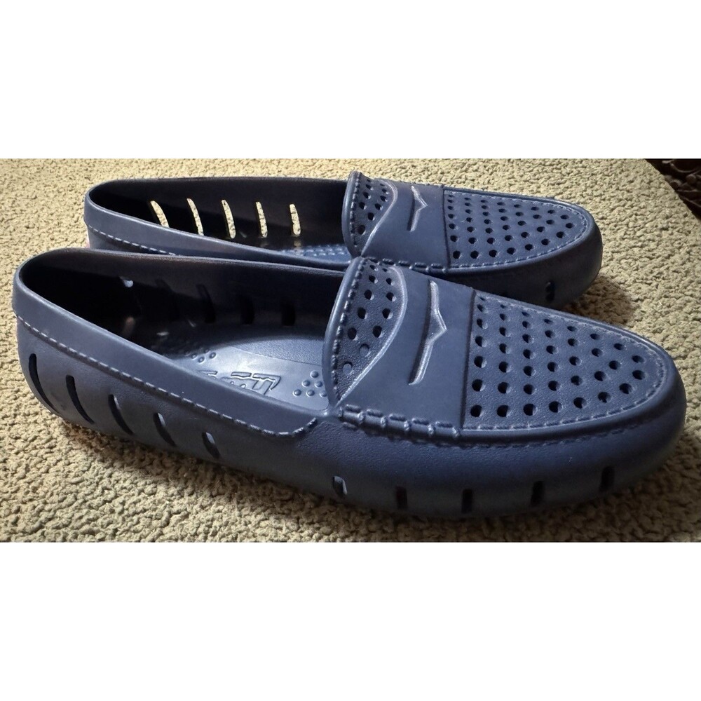 Floafers Women's Boat Shoes Navy And Purple Size 10